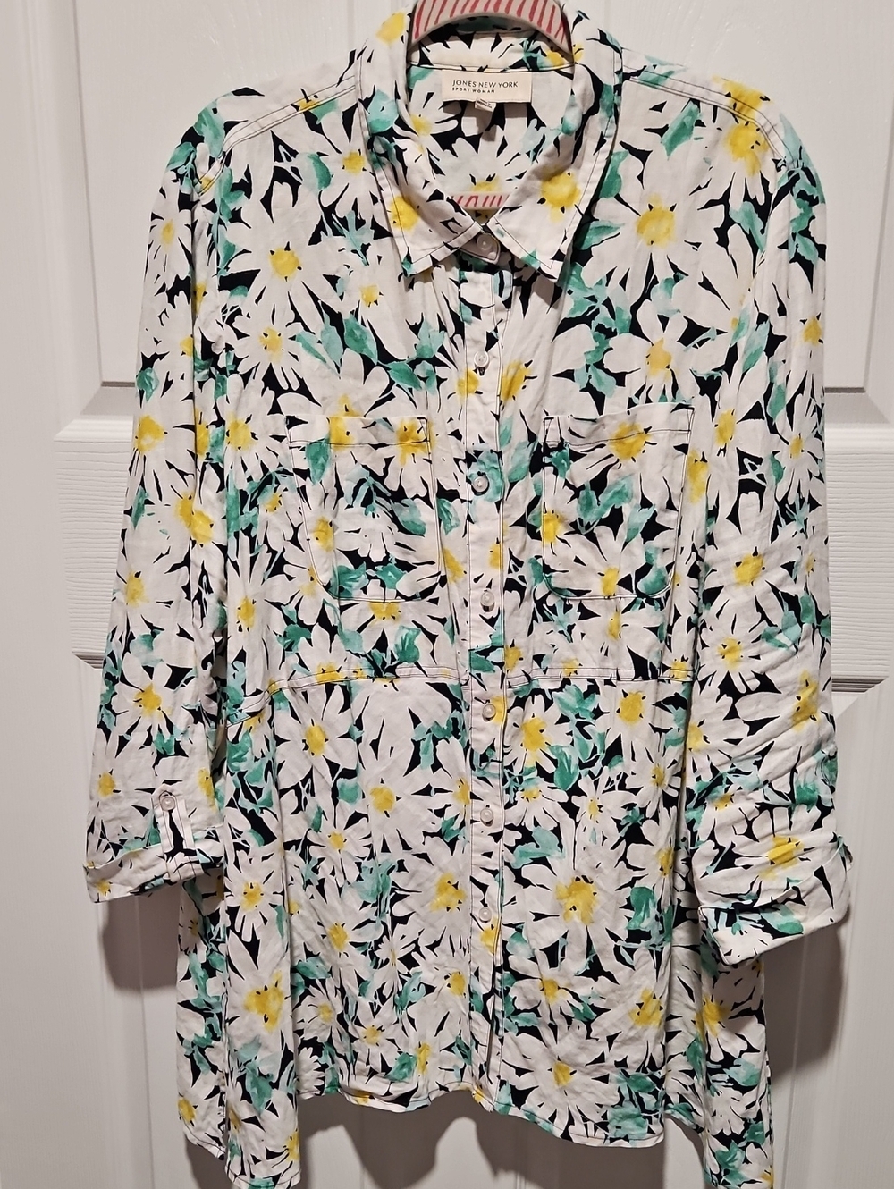 Jones New York White Floral Button-Front Shirt with Yellow & Teal Accents
